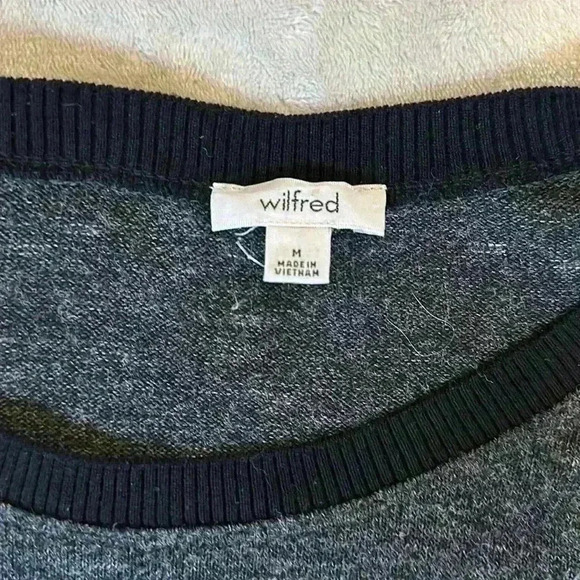 Wilfred Aritzia Berri Heathered Charcoal Black Long  Sleeve T Shirt Sweater M - Picture 4 of 5